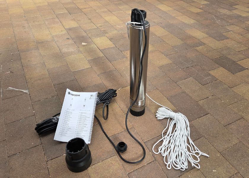 Gardena 6000-5 Tauchdruckpumpe - Lieferumfang